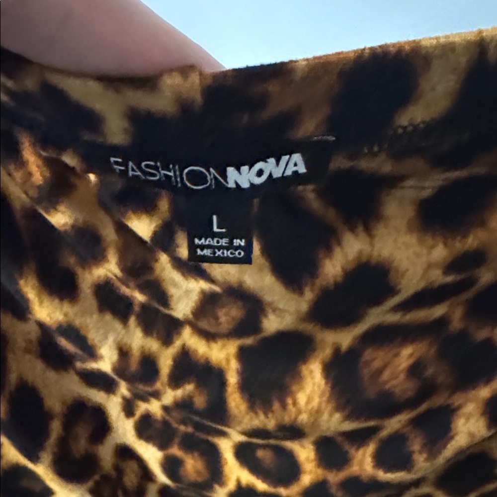 Fashion Nova Animal Print halter crop with miniskirt - Picture 9 of 9